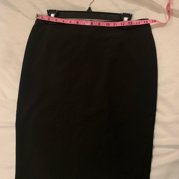 H&M Black Pencil Skirt with Gold Zipper - Picture 4 of 7